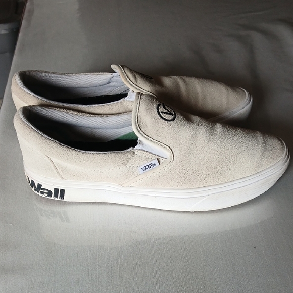 Vans Slip-On Suede Sneakers in Cream with Black Embroidered Logo - Picture 4 of 8